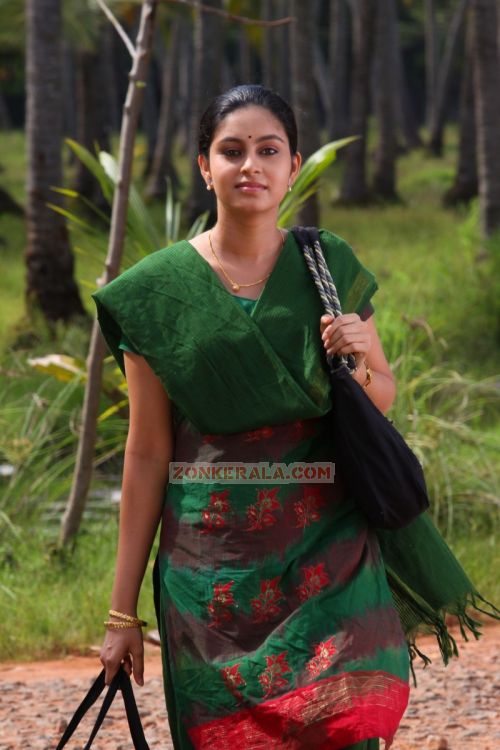 Abhinaya In The Reporter Movie 389