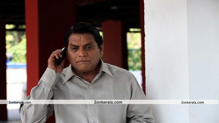 Jagathy Sreekumar In The Train  2