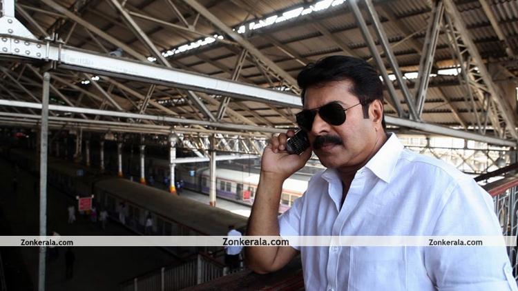 Mammootty In The Train Movie  11