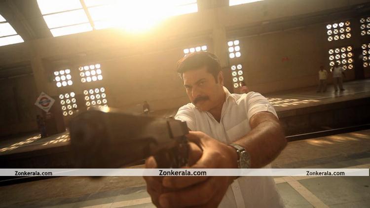 Mammootty In The Train Movie  3