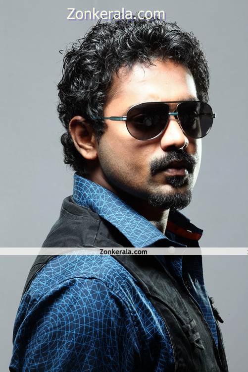 Asif Ali In Unnam 4