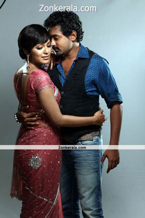 Asif Ali Rima Kallingal In Unnam 6