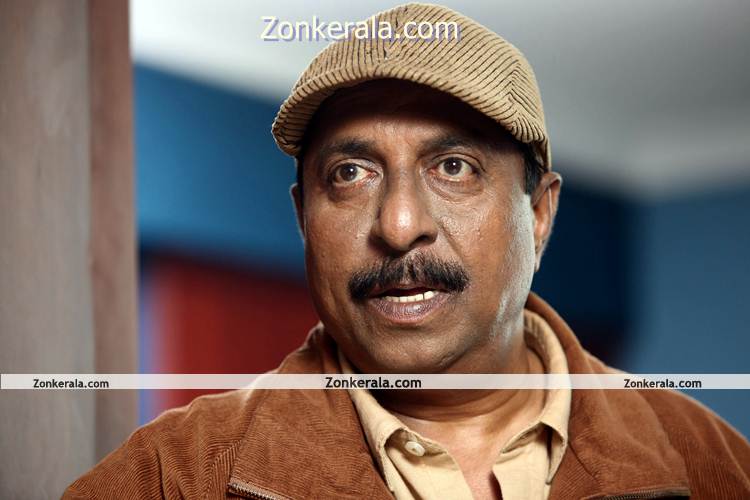 Sreenivasan In Unnam 8