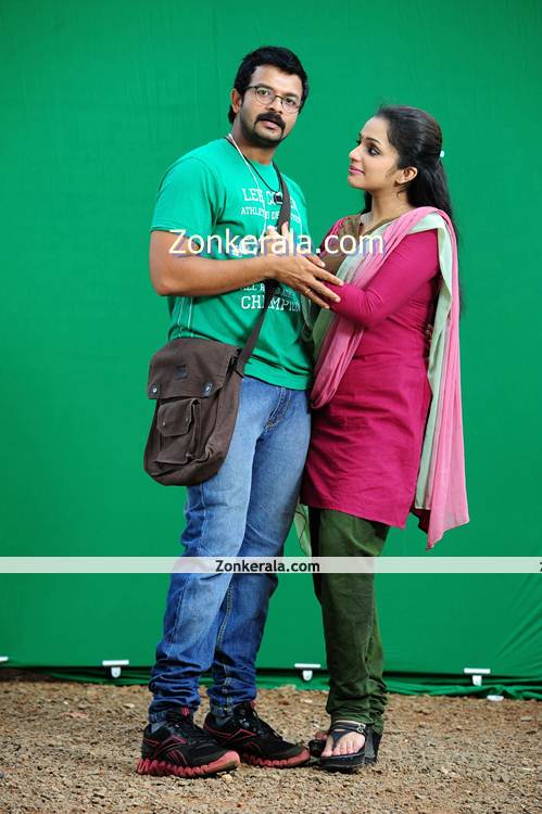 Jayasurya And Aan Augustine In Vadhyar 9