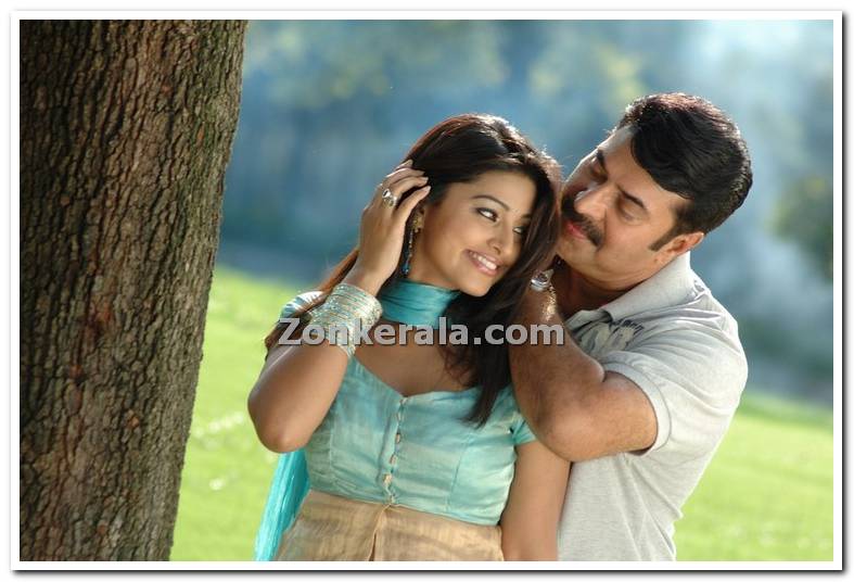 Mammootty And Sneha 4