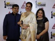 Jitesh Pillai Rekha Anuradha At 61st Idea Filmfare South Awards 2013 713