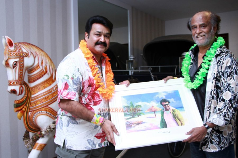 Mohanlal Rajinikanth At 80s Reunion Club 170