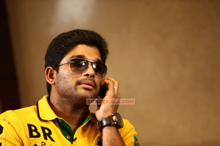 Allu Arjun In Kerala 338