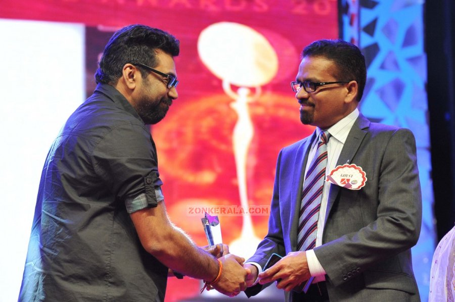 Biju Menon At Asiavision Movie Awards 2013 858
