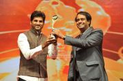 Vijay Yesudas Asiavision Movie Awards 2013 911