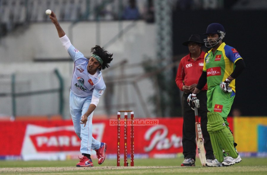 Ccl 3 Kerala Strikers Vs Bhojpuri Dabanggs 3716