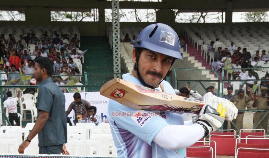 Ccl 3 Kerala Strikers Vs Bhojpuri Dabanggs Stills 9888