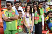 Kerala Strikers Captain Mohanlal And Bhavana 952