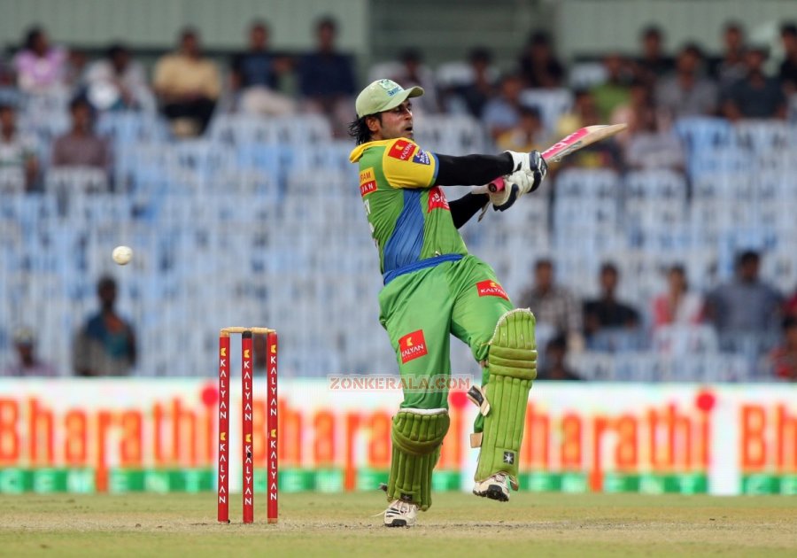 Ccl 3 Kerala Strikers Vs Karnataka Bulldozers Photos 9047