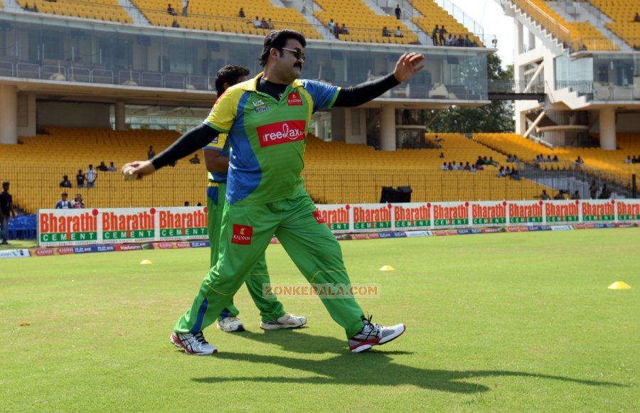 Mohanlal Kerala Strikers Captain At Chepauk 63