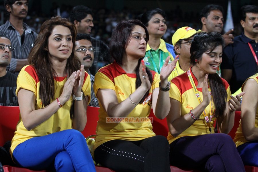 Ccl 4 Kerala Strikers Vs Chennai Rhinos Match 5875