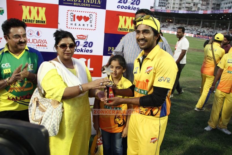 Jan 2015 Gallery Event Ccl 5 Chennai Rhinos Vs Kerala Strikers 4615