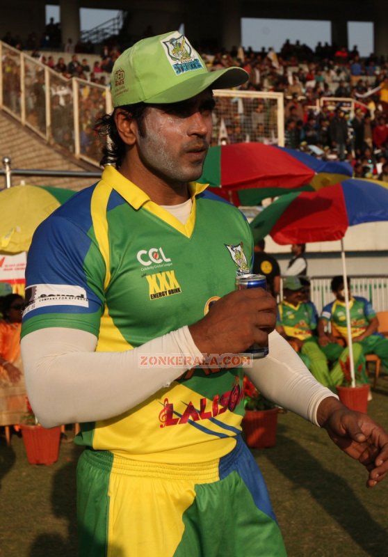 Ccl 5 Kerala Strikers Vs Mumbai Heroes Match Malayalam Event Jan 2015 Gallery 8783