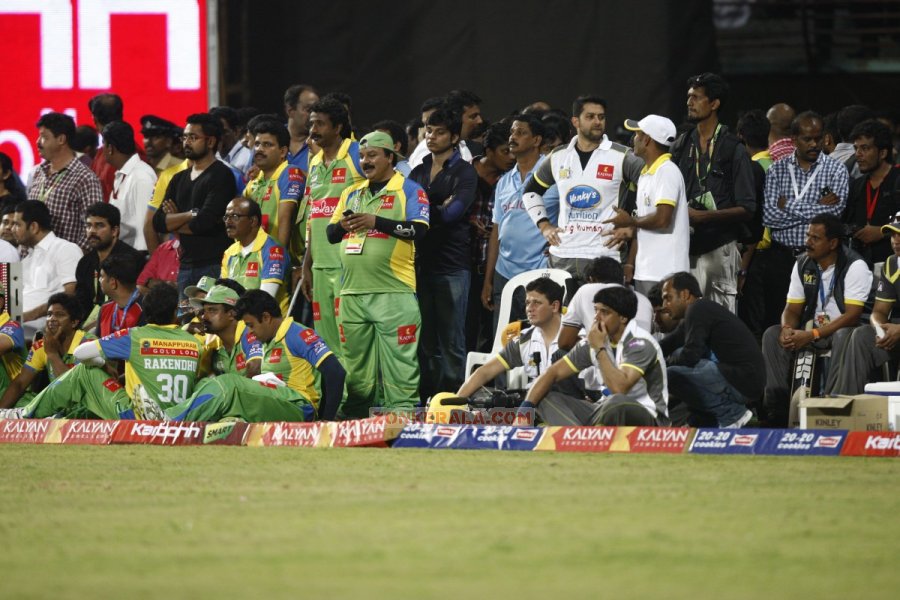 Ccl Kerala Strikers Vs Mumbai Heroes 8334
