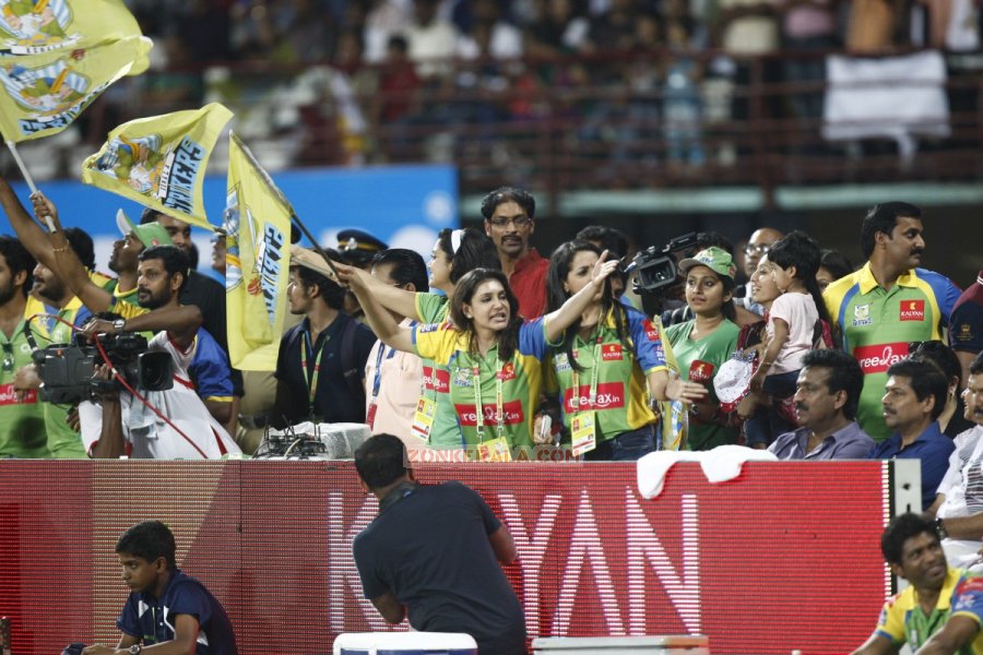 Ccl Kerala Strikers Vs Mumbai Heroes Photos 3232