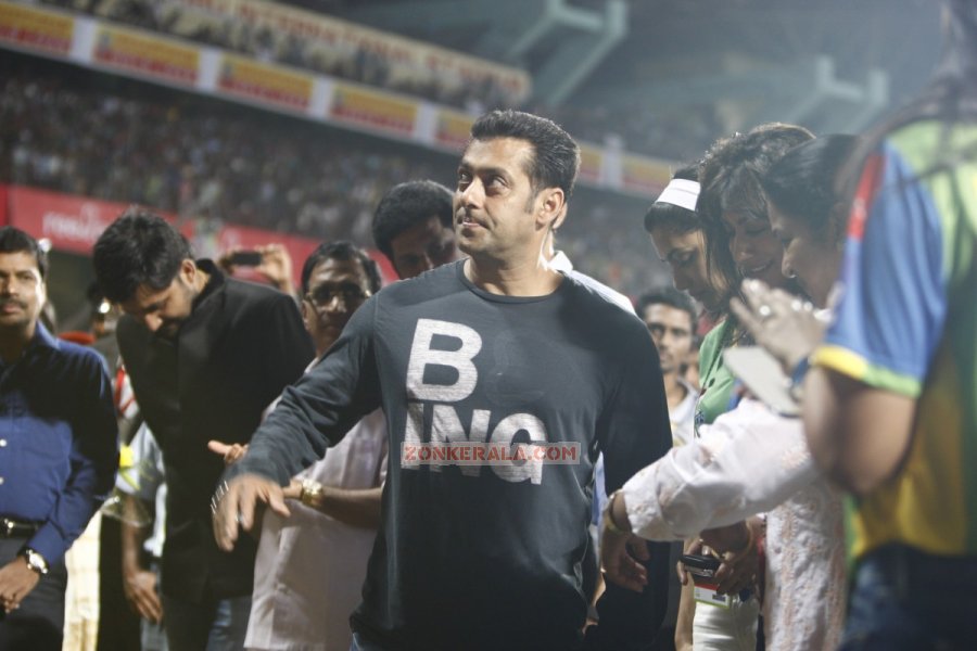 Salman Khan At Ccl 2013 842