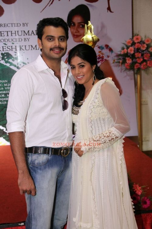 Hemanth And Poorna At Chattakkari Movie Pooja 811