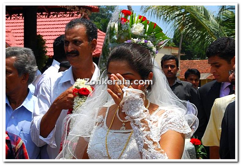 Actress Karthika Marriage Photos 5