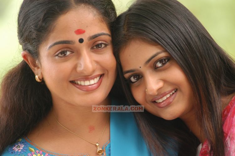 Actress Kavya Madhavan And Geethu Mohandas New Pic 200