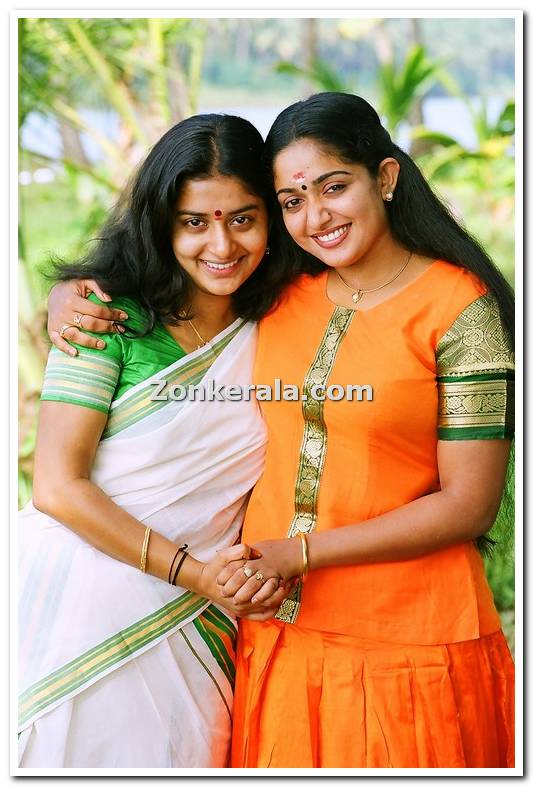 Meera Jasmine And Kavya Madhavan 2