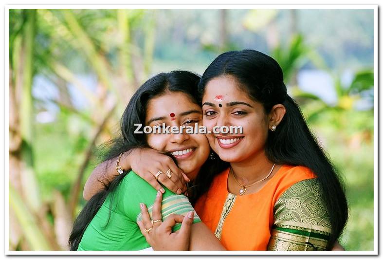 Meera Jasmine And Kavya Madhavan 3