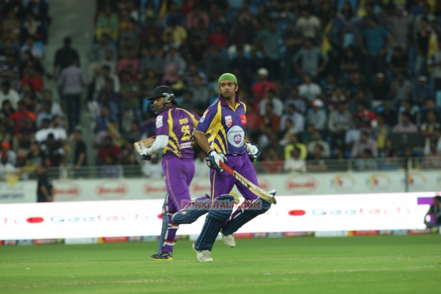 Kerala Strikers Vs Bengal Tigers 257