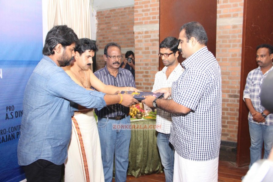 Long Sight Movie Pooja 6748