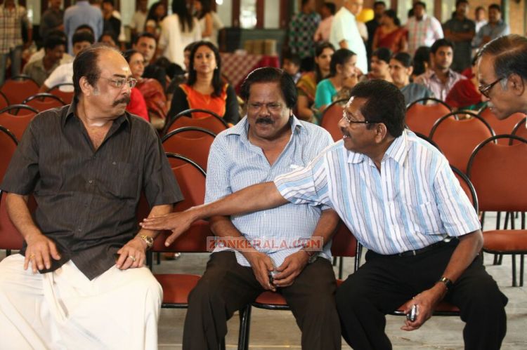 Mad Dad Movie Pooja 7690