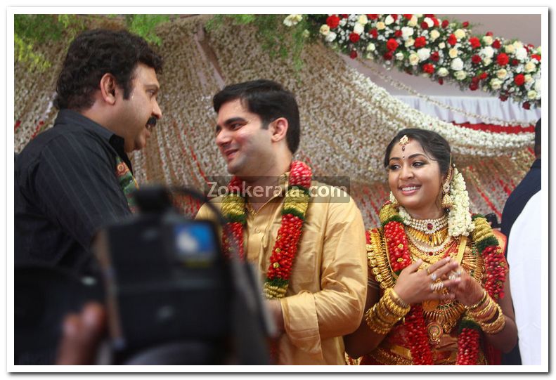 Ganesh Kumar Santhosh Navya