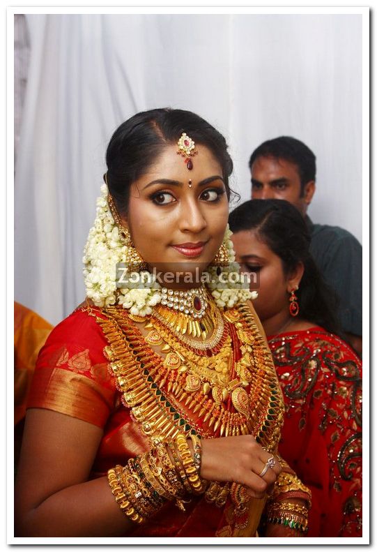 Navya Nair In Marriage Dress 5
