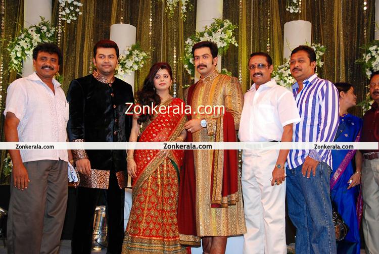 Prithviraj Supriya Marriage Reception Still 9