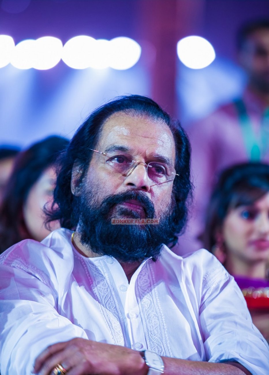 K J Yesudas 580