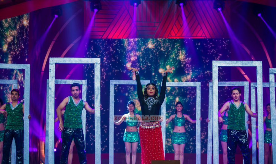 Rima Kallingal Dance At Siima 2013 255