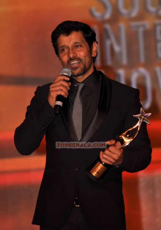 Vikram At Siima Awards 937