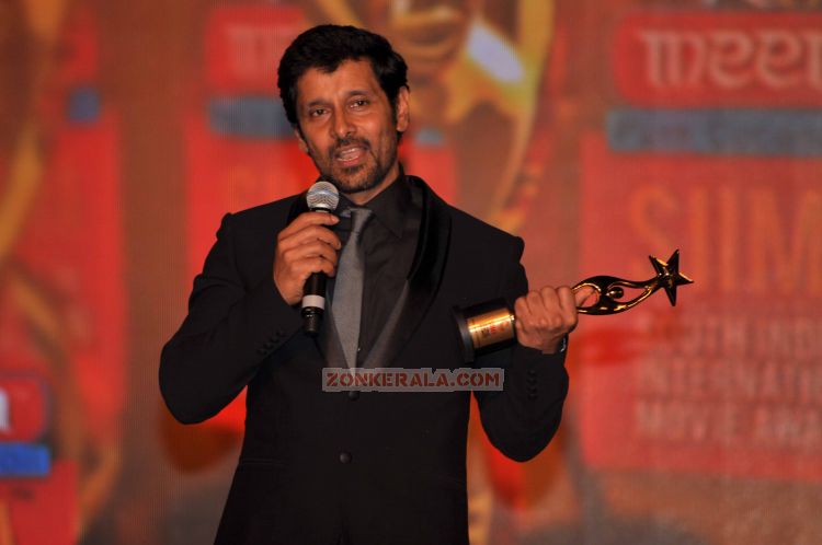 Vikram With Siima Award 267