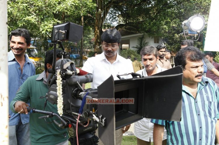 Veendum Kannur Pooja Photos 3403