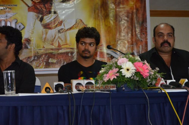 Vijay Press Meet In Kerala Pic 655